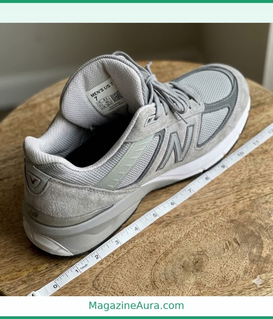 Men's US Size 7 Shoe 10 inches long